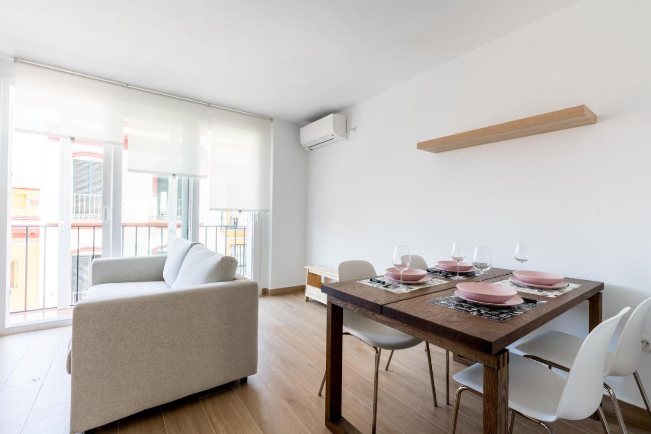 Holi-Rent Pureza Apartment Sevilla Exterior foto