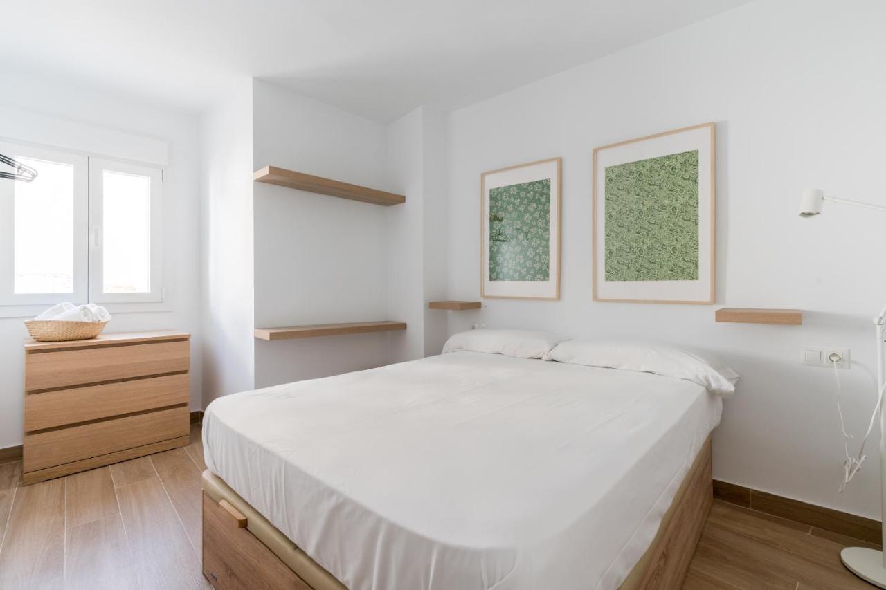 Holi-Rent Pureza Apartment Sevilla Exterior foto