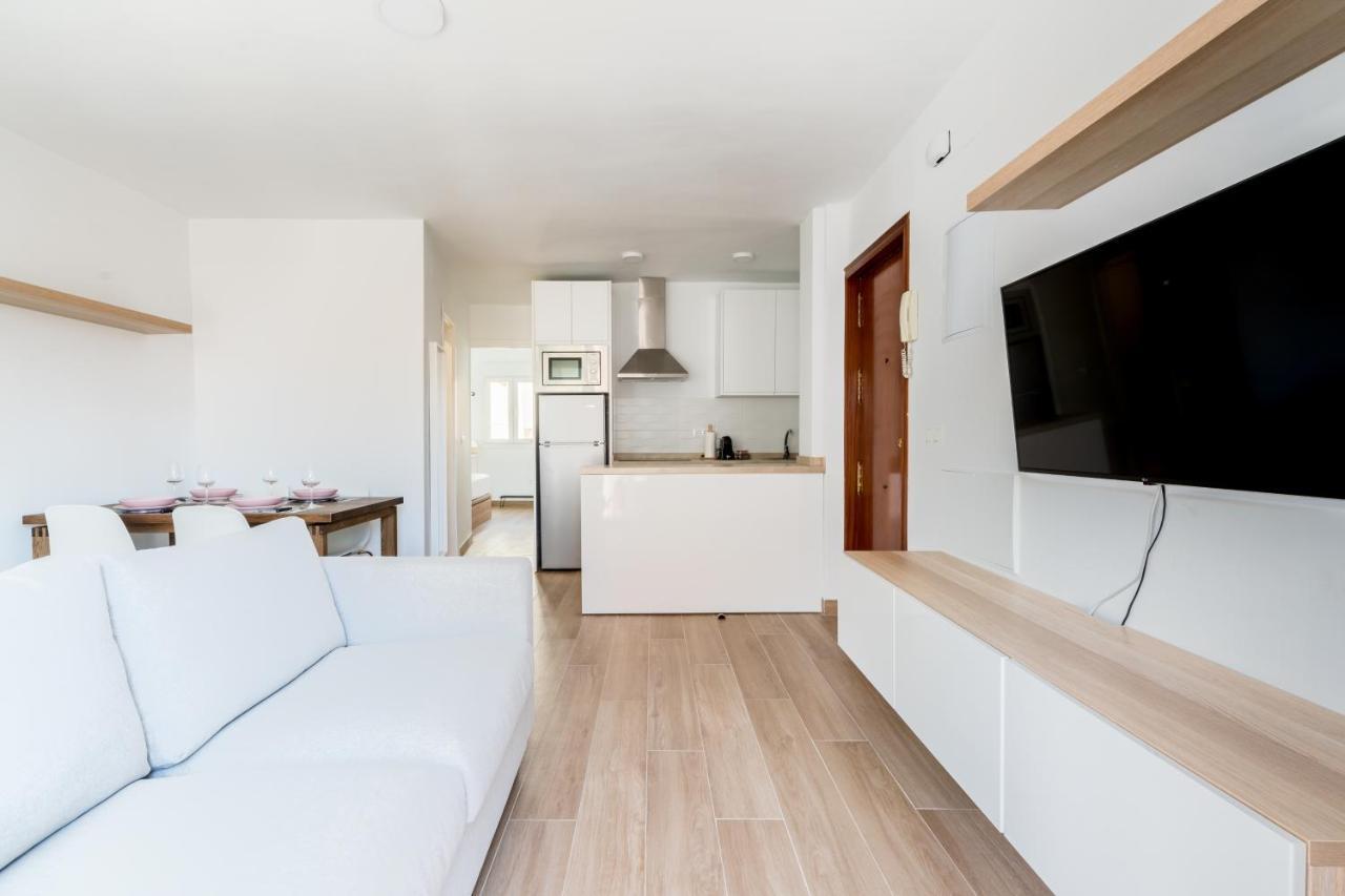 Holi-Rent Pureza Apartment Sevilla Exterior foto