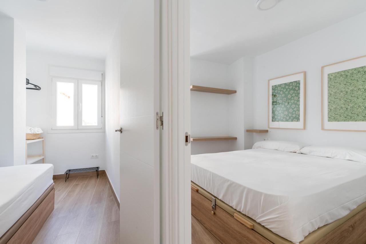 Holi-Rent Pureza Apartment Sevilla Exterior foto
